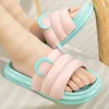 Pantofole Nxy Scivoli Scarpe da spiaggia 2023 Cute Bear Ear Home Indoor Antiscivolo Suola morbida Coppia sandali 220728