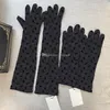 Été dentelle maille gants Designer lettres broderie mitaines dames danse fête porter Match gants cadeau d'anniversaire avec boîte