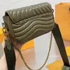 Высокое Качество Сумка Crossbody Сумка Волна 3 шт. Установите сумки на плечо Сумки для монеты Кошельки стеганый теленок Кожаная мода буква съемный ремешок золотая цепочка 01