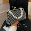 Schoudertassen vrouwen glitter kaak diamant emmer crossbody voor 2022 vrouwelijke glanzende kralenkoppelingsontwerp handtassen