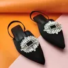 Fashion-2022 large sandals two wear sunflower diamond button Baotou flat sandals