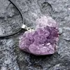 Pendentif Colliers Naturel Amethyst Cluster Love Heart Collier Pierres de guérison irrégulières Spécimen de cristal blanc Décoration CraftsPe201j