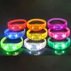 Iluminagem de novidade 7 Controle de som colorido LED de pulseira piscando iluminação Up Bangle Wrist Music Music Ativado Light Club Club Party Bar Disco Cheer Toy