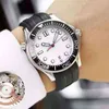 Orologi di moda di lusso per orologi da polso meccanici da uomo Automatico impermeabile con designer di bande in acciaio luminoso GNLJ