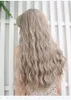 Långa lockiga syntetiska peruker hår naturlig lös våg grå lockigt peruk
