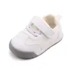 2022 Ny vårens Autumn First Walker Baby Boys Sneakers Baby Girls Sport Shoes Kids Soft Bottom Bottom Bortable Casual Shoe Storlek 15-20