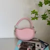 ärtväska nischdesign hög känsla liten väska kvinnors väskor 2022 ny söt handväska en axel messenger mode myy m58552