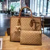 Women's Fashion Personality Trend Brand Bag Wholesale 2021 Summer New High-capacity Shoulder Commuter Tote Handbag
