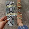 Slippers de grande taille Chaussures féminines tongs d'été Metal Chain Snake Imprimé plage dames carrés Toe Femelle Females 220530