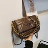 Chain autumn and winter shoulder new fashion versatile texture small women's retro high-grade sense messenger bag outlets