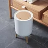 Fashion High Foot Imitation Wood Dustbin Round Desktop med Press Cover Trash Can Living Room Toalett Kök Skräp Skräp 220408