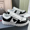 Lady Designer Casual Shoes Triangle Thick Sole Double Wheel Nylon Sneakers Women White Canvas Luxury Low Leather Shoes ZD00