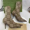 Elastische dijhoge laarzen luxueuze designer laars voor vrouw puntige teen 8 cm dunne hakken winter vrouwelijke schoenen met doos EU42