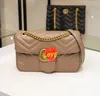 Chaud Vente Gold 2g Love Heart Femmes Sacs à bandoulière Sac à main Sac à main avec Pousseuse Card Top Top Cuir Fille Fille Beau cadeau G800 Rouge Noir Blanc Rose Kaki