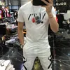 2022 NOWOŚĆ Summer T-shirt wydrukowane merceryzowane bawełniane męskie męskie przystojne czapka Koszulka Mężczyźni Hip-Hop Streetwear Tops Man Ubranie Białe czarne M-4xl