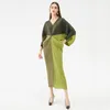 Robes décontractées Miyake Plissé Robe Spring Bat Sleeve Elégante Longues Dames Original Designer Vêtements esthétiques