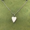 Collier pendentif coeur d'amour Vintage de styliste, modèle de collier plaqué argent de haute qualité pour Couple, fourniture de bijoux à la mode