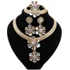 Dubai Eleganti gioielli da sposa da sposa Fiore Collana Bracciale Orecchini Anello Set di gioielli di moda africana Regalo da donna