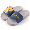 Slippers Vrouwen Zomer Cartoon Dinosaurus Mooie Glijbaan Antislip Badkamer Indoor Home Slippers Mannen Sandalen Vrouwelijke Strand Schoen