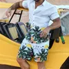 Estate Uomo Set da spiaggia Streetwear Manica corta Camicia con risvolto Pantaloncini stampati Traspirante Casual Abiti hawaiani 2 Pezzi 220524