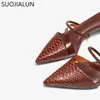 Suojialun New Fashion Brand Low Heel Slippers Women Slip on Pointed Toe Thin Slides Outdoor Casual Mules Ladies Dress Shoes 220509