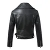 Svarta kvinnor Spring Autumn Black Faux Leather Jackets dragkedja BASIC PLOW Turn-Down Collar Motor Biker Jacka med bälte