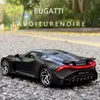 1:32 Bugatti Lavoiturenoire Model samochodu sportowego Diecast Metalowe pojazdy samochodowe Kolekcja Model High Symulacja Prezent 220507