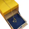 Projektanści warstwowe naszyjniki dla kobiet biżuteria modowa długie serce początkowe złoty naszyjnik modny collier de femmes odpowiedni do dziewczynki prezenty urodzinowe pudełko