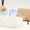 Erkek ve Kadınlar Kişiselleştirilmiş Güneş Gözlüğü Avrupa ve Amerikalı Lüks Tasarımcılar Erkek Güneş Gözlüğü Sürücüleri Açık Klasik Moda Gözlükleri