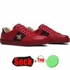 Gucci GG Ace Bee Casual Shoes Dress Flats Designer Sneakers per gli uomini Donne Fashion Fashion Luxury Stripes Red Green Bottoms In Pelle Trainer Chaussures Lace Up Trend