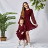 Yeni yaz aile eşleşen kıyafetler Chiffondress Soild Renk Polka Dot Anne ve Kızı Eşleştiren Giysiler