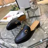 Designer Lyx Mules Tofflor Sandaler i äkta läder Dam Loafers Princetown metallkedja Fritidssko Spets Sammetstoffel med box storlek 36-42