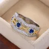 Bröllopsringar Huitan Vintage Gorgeous Female Finger Ring Shine Blue CZ Stone Wife/Mother Birthday Present Stor antik Anillos Rita22
