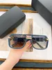 2022 New V Home Plate Fashion Солнцезащитные очки мужчины и женщины с тем же двойным лучевым солнцезащитным кремом для солнцезащитных средств.