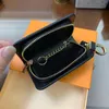 Fashion Key Buckle Bag Car Designer Keychain Handmade Leather Luxury Keychains Man Woman Purse Wallet Bags Pendant Coins Accessories