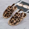 Mulheres chinelas de lã de lã Leopard Plush Slipper Aberta Anti Slip Warm 0718