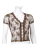 Brun vintage spets t -shirt skikt toppen kort ärm se genom sexig mesh kvinna tshirts v hals upp blommig kawaii