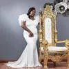 Africano Nigéria Aso Ebi Plus Size Mermaid Vestidos de noiva com babados Feahters Sexy V Capuz de gola Longa Vestidos de noiva longos Robe de Soriee