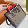 Bolsas de bolsas femininas Handeld Handbag ombro de couro de luxo Marca de luxo Crossbody feminino letra impressão bucket