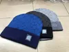冬の帽子2021ファッションメンズデザイナー帽子ボンネットウィンタービーニーニットウールハットとベルベットキャップの頭蓋骨濃いマスクフリンジビーニーXDCS
