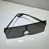 Frauen 182 Sonnenbrillen Mode Frauen beliebte Full -Frame -UV -Schutzlinsen Sommerstil Großer Platz Metall Rahmen Top -Qualität kostenlos Kommen mit Gehäuse