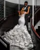 Vestidos de noiva de ruffles sereia vestido de noiva fora das tiras de ombro de renda com miçangas de tamanho orgânia de tamanhos de varredura personalizada feita