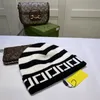 Fashion Striped Cashmere Knit Beanie Designer Trend Men Women Ball Cap Sweater Hats Skull Hat High Quality