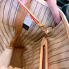 5A+ высококачественная старая сумка для покупок цветов Женщины дизайнерские сумки ручной работы роскошных дизайнерских сумочек Классическая кожаная кожаная кожаная кожа Sac de Luxe Femme не выполняется
