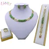Dubai Womens smycken Fashion Green Necklace Armband Bankett Eleganta kvinnorörhängen Ring Crystal Set 220812