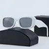 Projektanci ponadgabarytowe okulary przeciwsłoneczne dla kobiety Man Brand Goggle Beach Słońca Retro Mała ramka UV400 UNISEX SUN SUNGLASS BLACK OKEWARY Opcjonalne okulary z pudełkiem