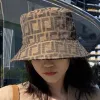 패션 디자이너 레터 레터 버킷 모자 남성 여성 접이식 모자 브라운 피셔 만 해변 태양 바이저 넓은 챙 모자 접이식 숙녀 볼러 모자