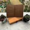 Cartera de cuero genuino de alta calidad con caja para pasaporte para hombre, tarjetero para hombre, fundas para monedero para mujer, bolsas para pasaportes 012610