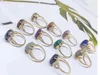 Anillos de banda Joyería más nueva 30 piezas / lote Cristal de piedras preciosas naturales Bohemia Estilo de mezcla Diseños de oro rosa para mujeres y hombres Encanto de fiesta de moda