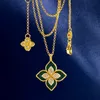 Nouveau conçu trèfle à quatre feuilles rhombique pendentif femmes039s collier chance plein diamant quatre pétales fleur turquoise erhombique arring1392906